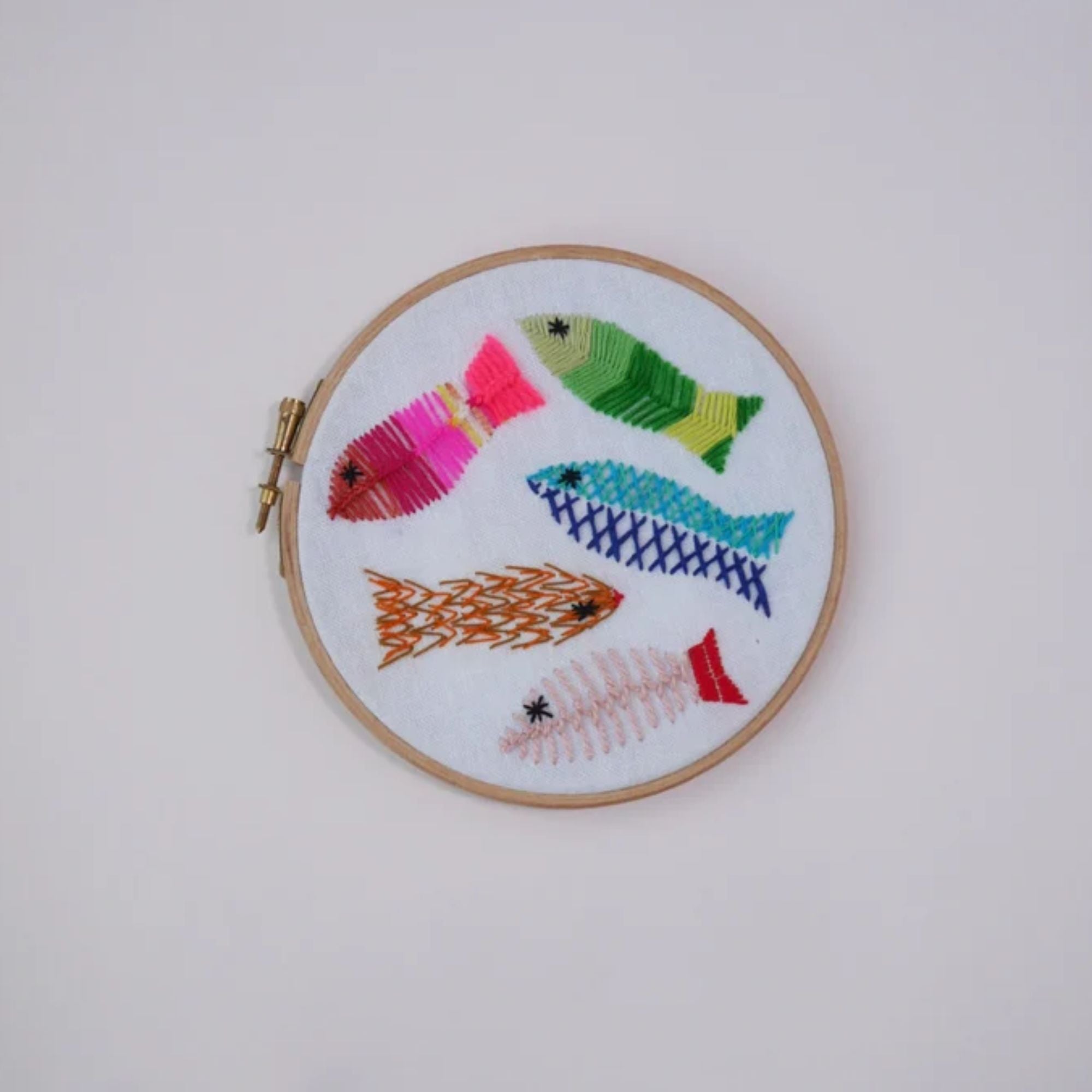 05 Fishes/Stitches